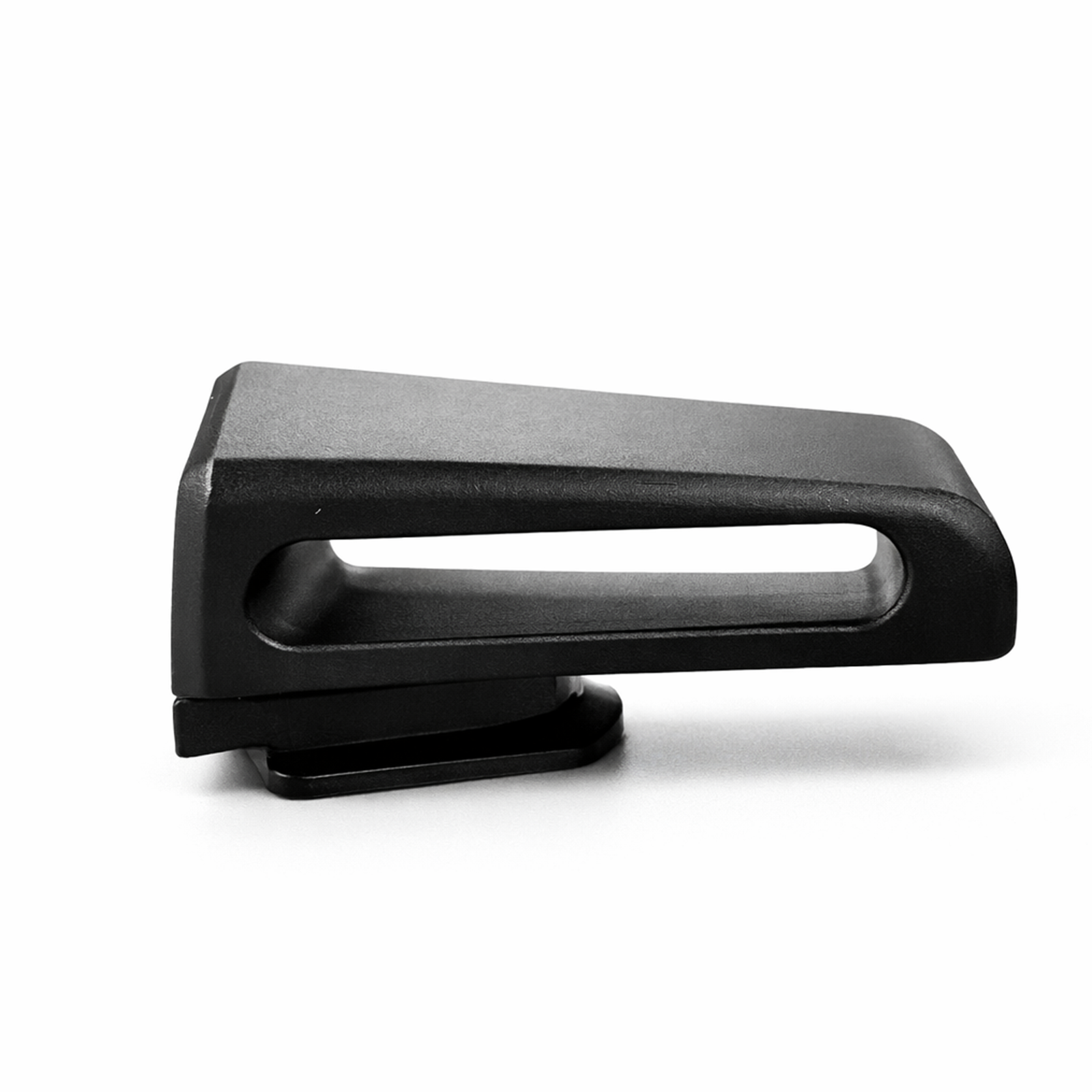 STRAP HOLDER RIGHT/PC/BLACK/VM0028951